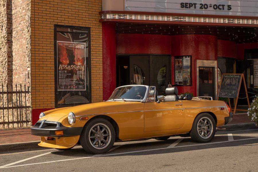  MGB Roadster 5-Speed 1977 года  (фото 15 из 72)